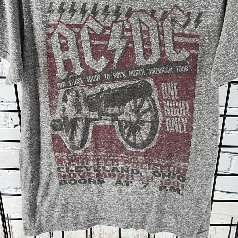 AC/DC Old Navy tee M